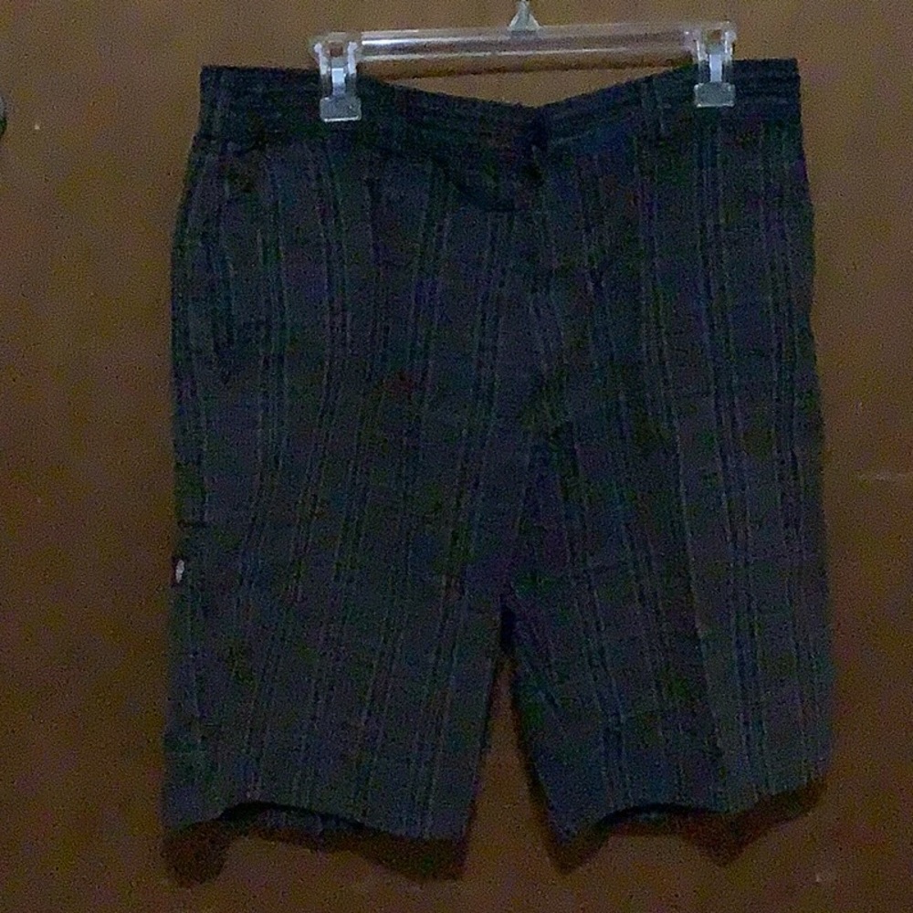 Golf shorts